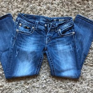 Miss Me cuffed Capri